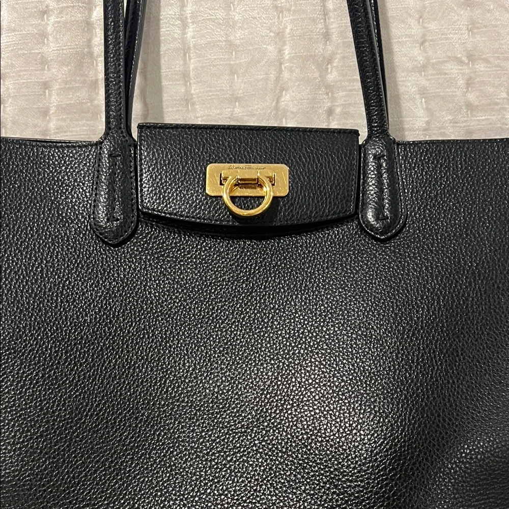 Salvatore Ferragamo Black Leather Tote Bag - Picture 3 of 14